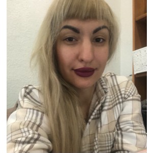 Яна