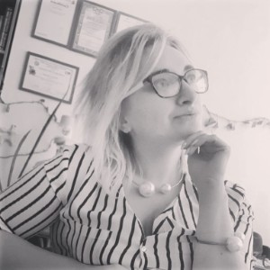 Олена