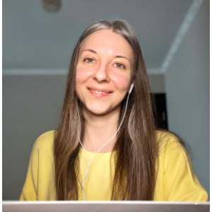 Олена