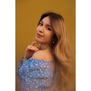 Аліна